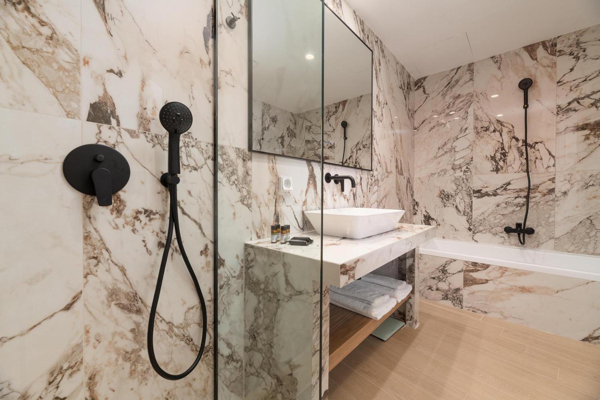 The 12Th City Hotel Rhodes City 외부 사진